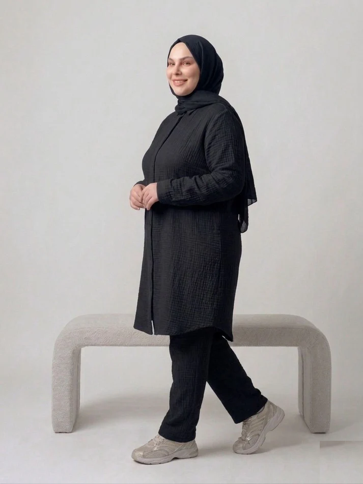 MUSLİN KUMAŞ UZUN DÜĞMELİ TUNİK